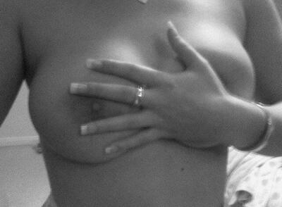 Imagem marcada com: Black and White, Boobs