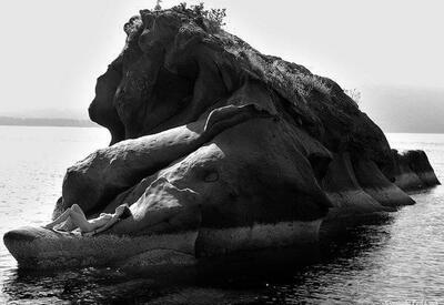 Imagem marcada com: Black and White