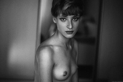 Imagem marcada com: Black and White