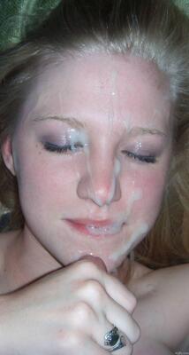 Imagem marcada com: Blonde, Cumshot, Facial