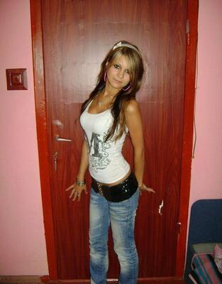 Imagem marcada com: Blonde, Safe for work