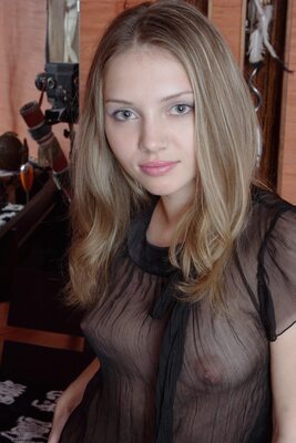 Imagem marcada com: Blonde