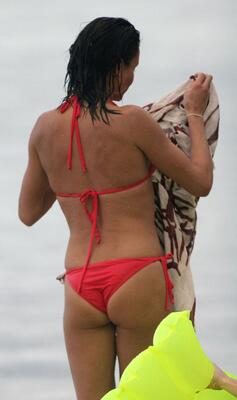 Imagem marcada com: Bikini, Brunette, Cameron Diaz, Celebrity - Star