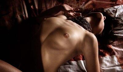 Imagem marcada com: Brunette, Small Tits