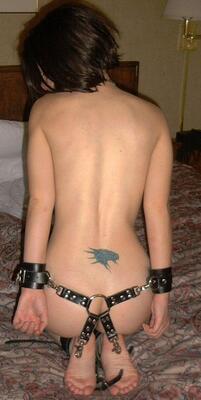 Imagem marcada com: Brunette