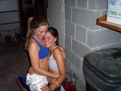 Imagem marcada com: Lesbian