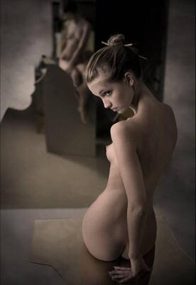 Imagem marcada com: Skinny, Small Tits