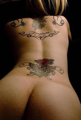 Imagem marcada com: Tattoo